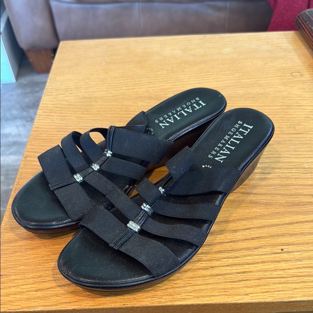 Italian Shoemakers Black Women's Sandals